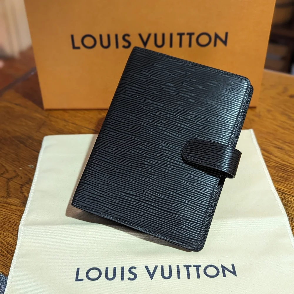 Louis Vuitton Agenda.